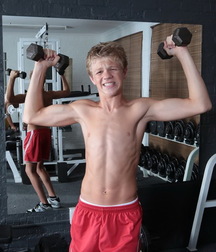 Muscle Cuties IV 5831017ee184a.jpg