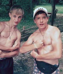 Muscle Cuties V 5840ecb013019.jpg