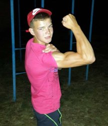 Muscle Cuties VI 584350368ef34.jpg