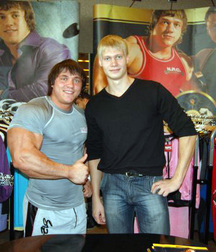 Muscle Cuties VIII 5882c94e8a490.jpg