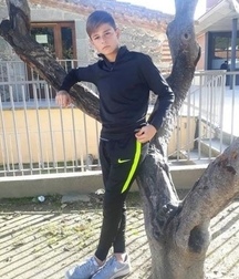 Cute guys 5eefe93207f8a.jpg