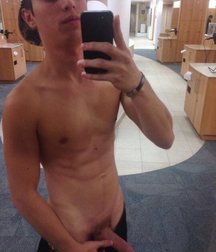 NeneSelfiesVarius 58ff015e00d3a.jpeg