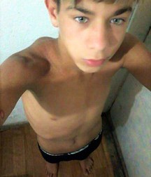 Twink Bathing & Some Useless coverage 5b4a6831587f5.jpg