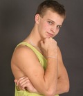 Hot boy  525128f0b9cf6.jpg