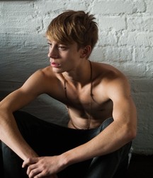 Uploaded by:1badboy 5ab7775295fe4.jpg