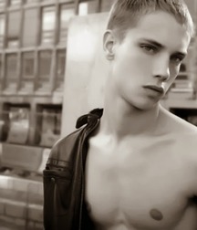 Monochrome Boys II 558047dbd1bd7.jpg