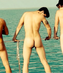 Boy Bums 571f815b30cc8.jpg