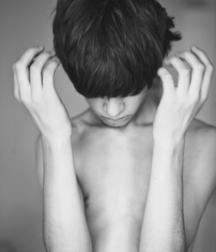 Random Black and White 587d7221b87e5.jpg
