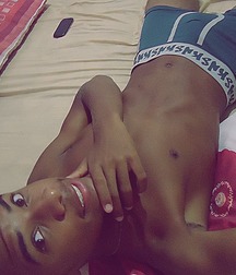 Cute Selfying Boys 58efd159d4a43.jpg
