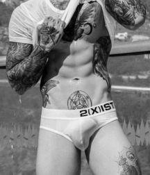 Bountiful Boy Bulges 58efe70c9c3b3.jpg