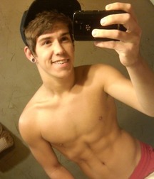 Of Bulges and iPhones (270) 590360638dc2a.jpg