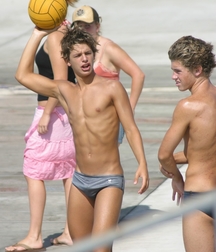 Of Bulges and iPhones (270) 5903608d03cff.jpg
