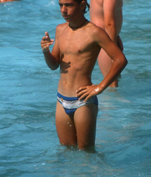 Of Bulges and iPhones (270) 59036133cc16f.jpg
