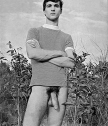 Naked Black and White Boys II 5a43aa46ef76a.jpg