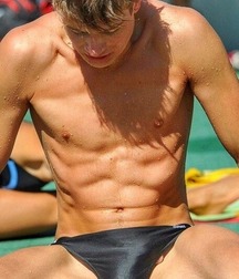 Dicks, Bulges and Speedos 5e45d22426fc5.jpg