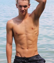 Cute Random Boys Gay Porn 5e4dae249e1d6.jpg