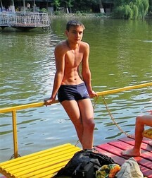 Boy Bulges Twink Gay Porn 5fe7d42f1f2f5.jpg