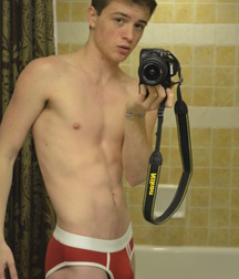Boy Bulges Twink Gay Porn 5fe7d462b3902.jpg