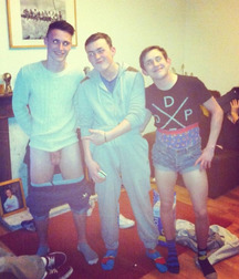 Naked str8 friends 4 57c44433b9465.jpg