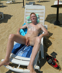 Naked str8 friends 4 57c4457f6b920.jpg