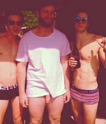 Naked str8 friends 17 581f72fd12fc5.jpg