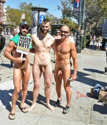 Naked str8 friends 23 5840b66defe4d.jpg
