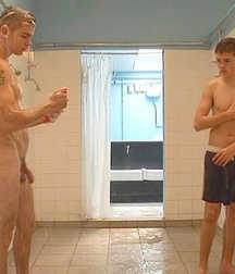 Naked str8 friends 23 5840b6741e2e2.jpg