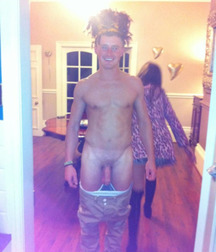 Naked straight friends 29 586d1f31c4230.jpg