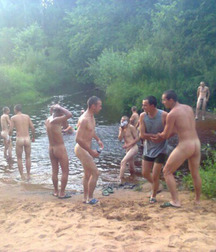 Naked str8 friends 34 589617094b3b2.jpg