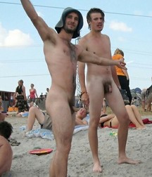 Naked str8 friends 47 58fa21ed70b14.jpg