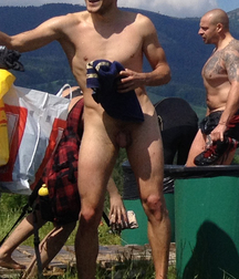 Naked str8 friends 49 590920a407b7f.jpg