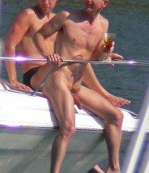 Naked str8 friends 52 591a03b768caf.jpg