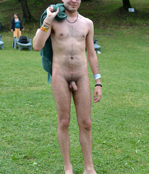 Naked str8 friends 63 5953f59a2ef80.jpg