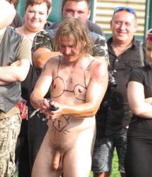 Naked str8 friends 85 5a0642f5082ed.jpg