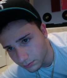 Recent Pictures of Myself :)  5ae2c9273053d.jpg