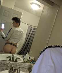 Kinky boys porn love them 6067a62d4a7f1.jpg