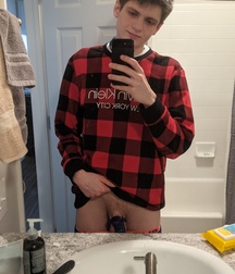 Good boys behave gay tube 606def13af473.jpg