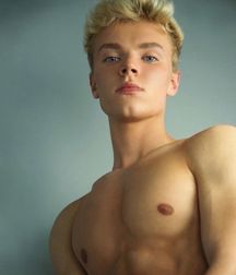 Beautiful Blondes 5ddf91c57068d.jpg