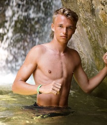 Beautiful Blondes 5ddf91caa08d4.jpg