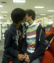Love guys 1 570b3c76a435d.jpg