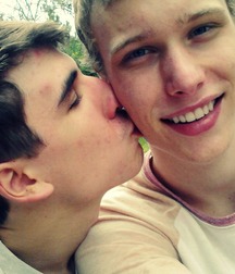 Love guys 1 570b3c93b616b.jpg