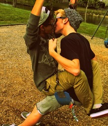Love guys 1 570b3caca5941.jpg