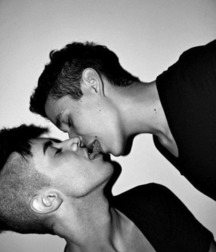 Love guys 1 570b3cc47f5ee.jpg
