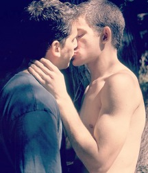 Love guys 1 570b3ce2df95c.jpg