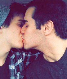 Love guys 2 570d079537568.jpg