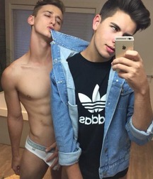 Love guys 4 5710ecb4e0726.jpg