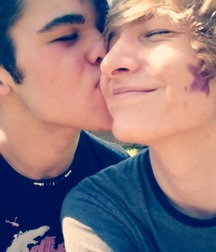 Love guys 5 571230dcdf4e5.jpg