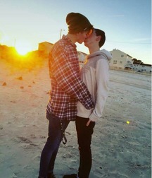 Love guys 6 5715f34320dee.jpg