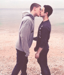 Love guys 6 5715f3e467650.jpg