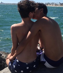 Love guys 7 5715f512a918b.jpg